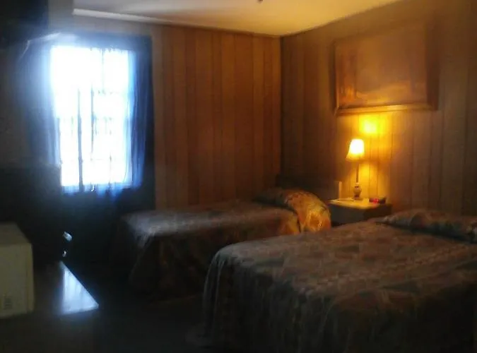 The Sage Motel 2*